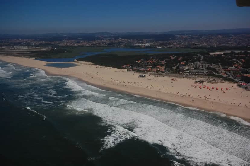 Surfivor - Porto Surf Hostel, Porto