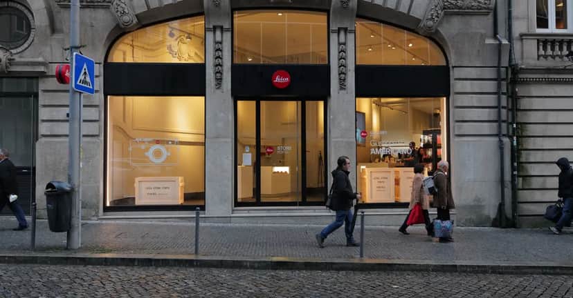 Leica, Oporto