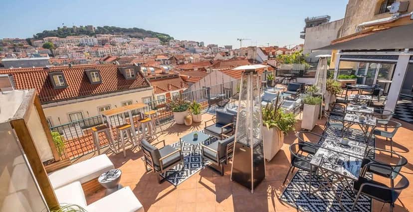 Rooftop The Art Inn Lisbon, リスボン