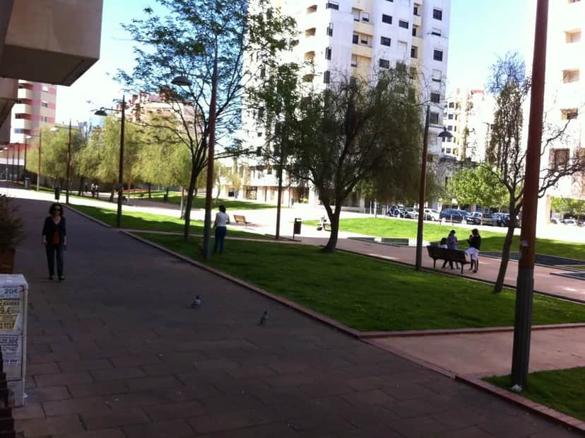 Alameda Roentgen, Lisbon