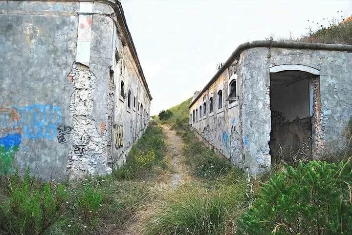 Forte da Alpena, Lissabon
