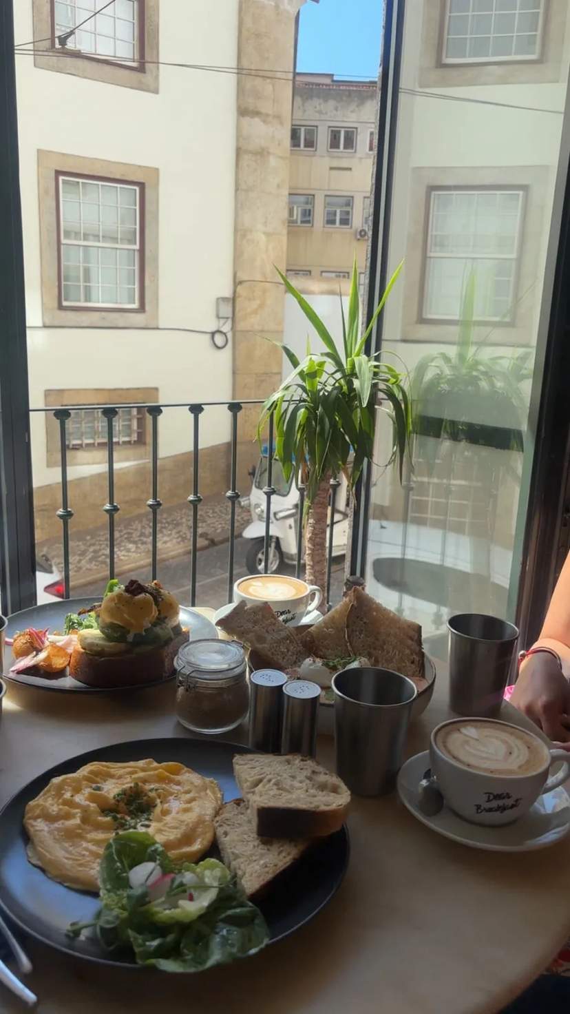Dear Breakfast, Lissabon