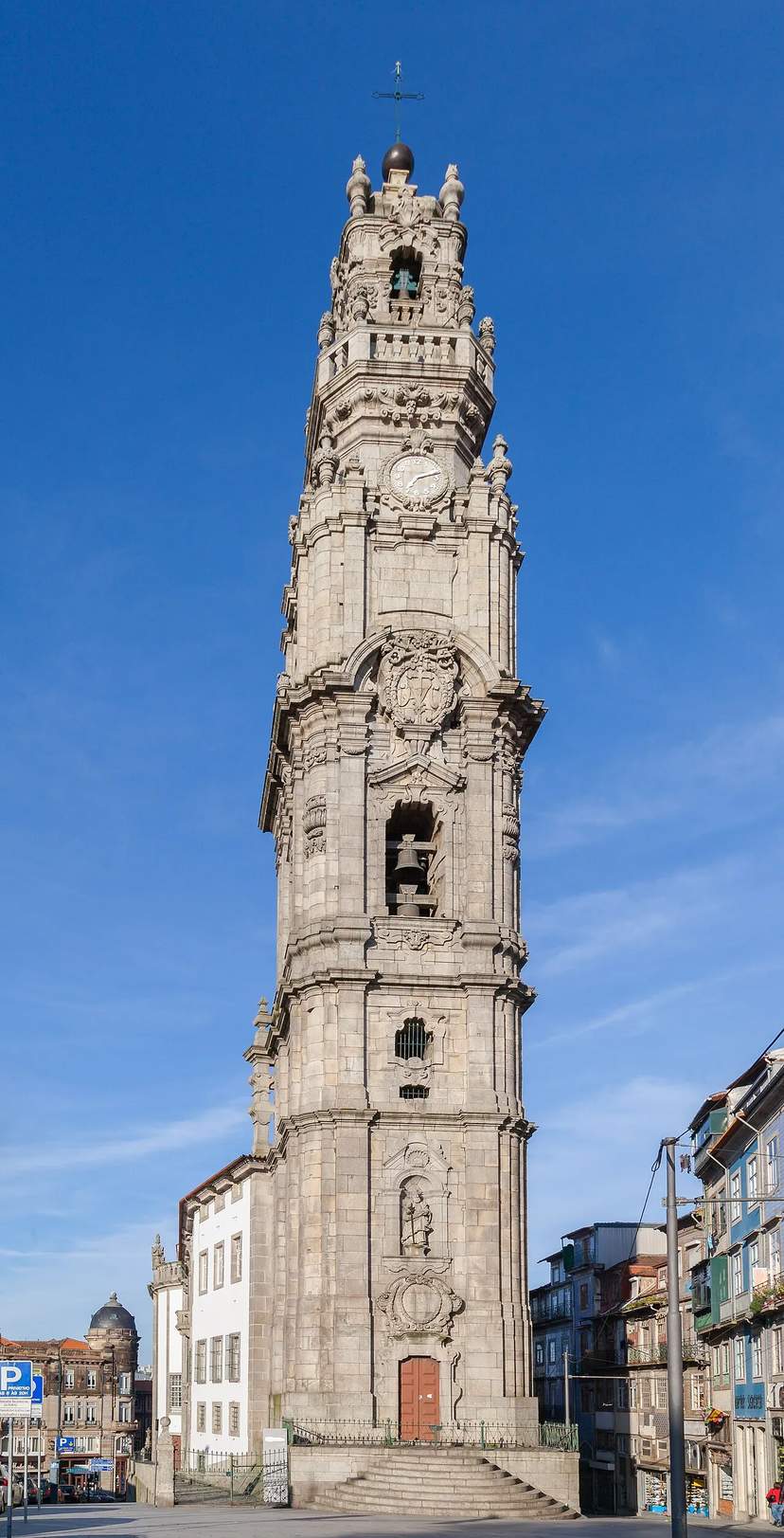Torre dos Clérigos, Porto