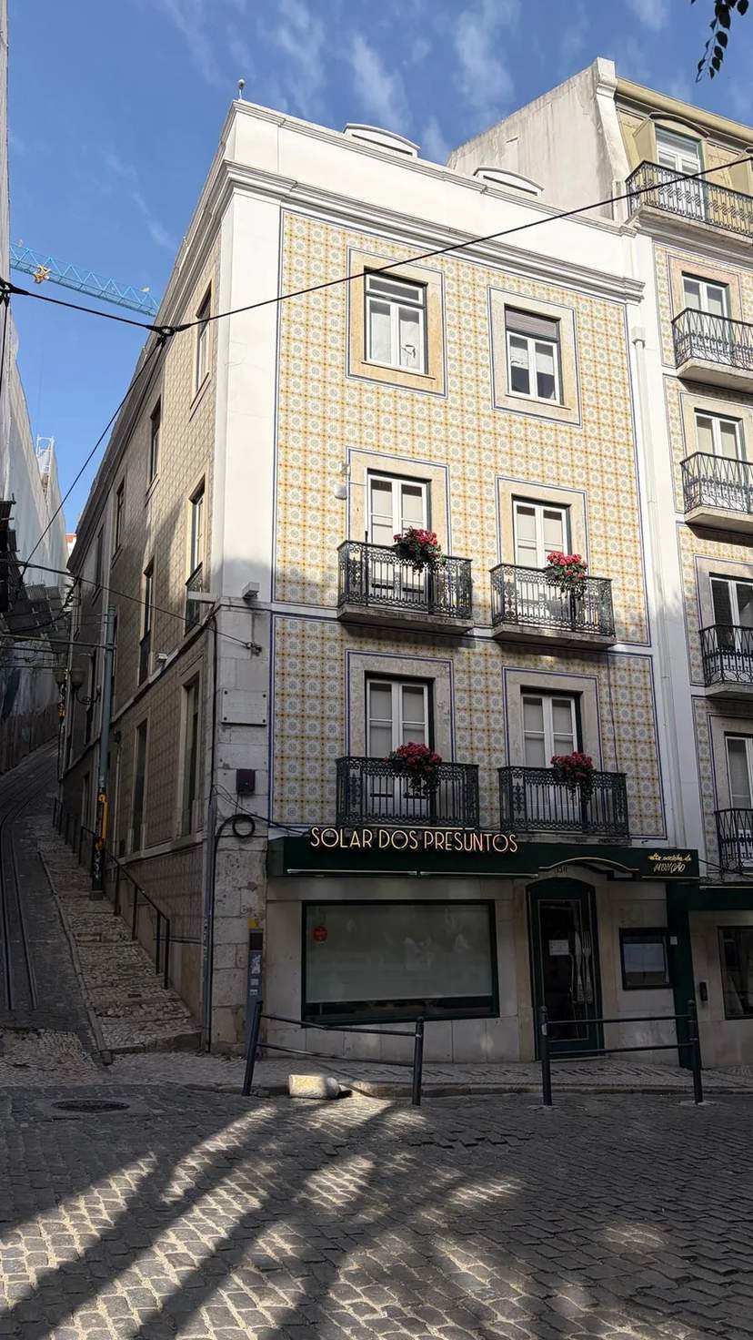 Solar dos Presuntos, Lissabon