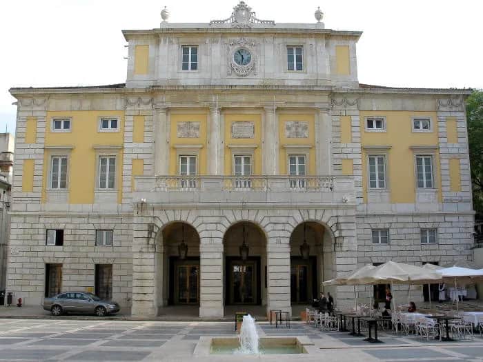 Largo de São Carlos, 里斯本