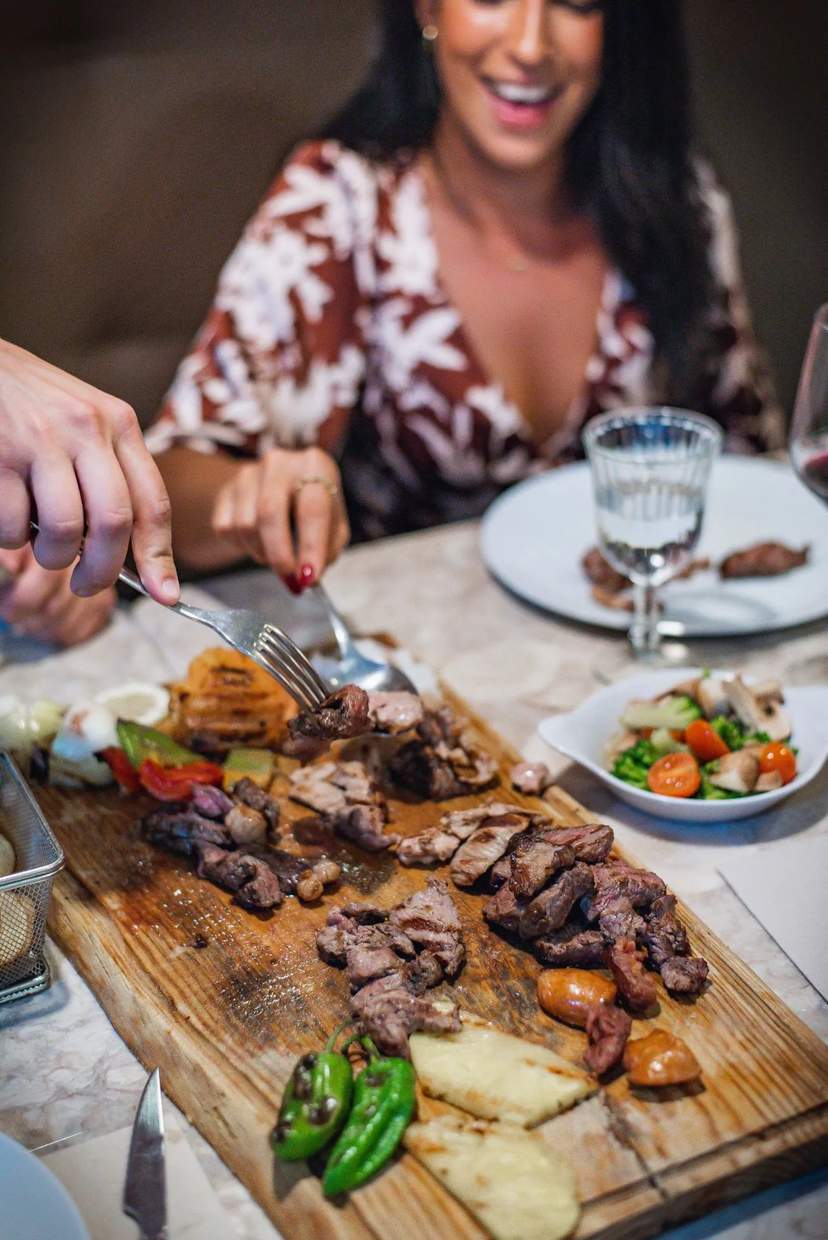 MENOSUM - Restaurante & Garrafeira, 里斯本