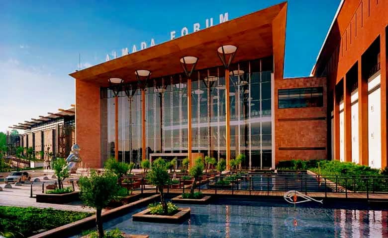 Almada Forum, Lisbon