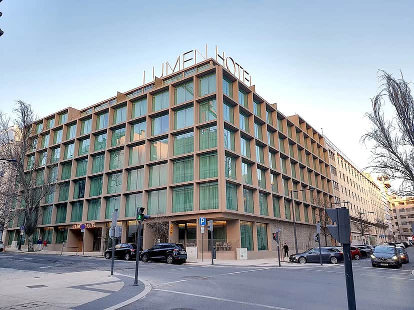 Lumen Hotel & The Lisbon Light Show, 里斯本