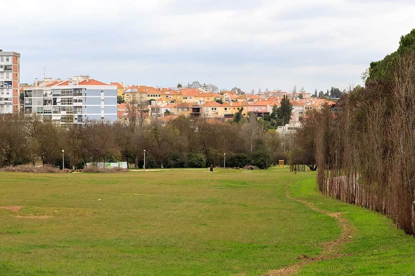 Parque do Vale do Silêncio, 里斯本