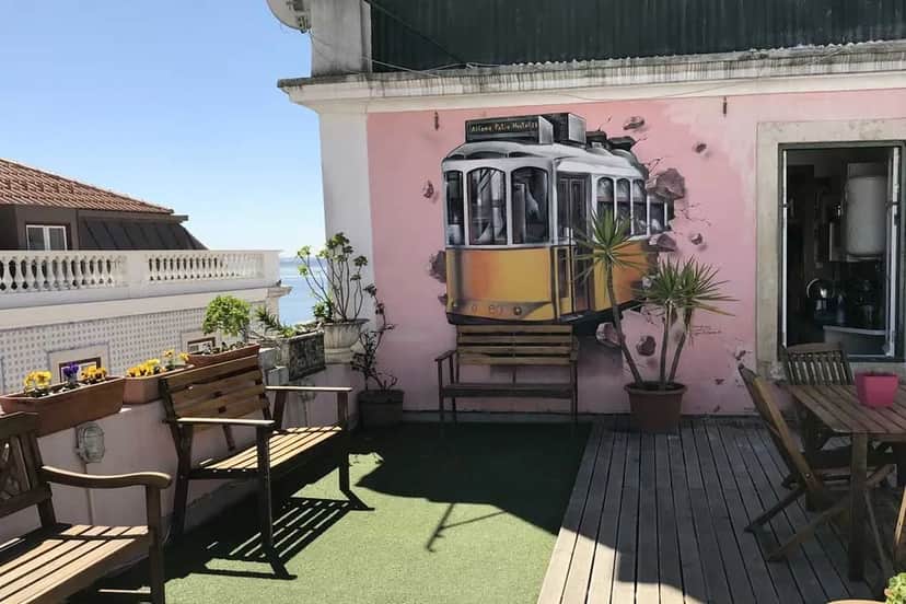 Alfama Patio Apartments, Lisbon