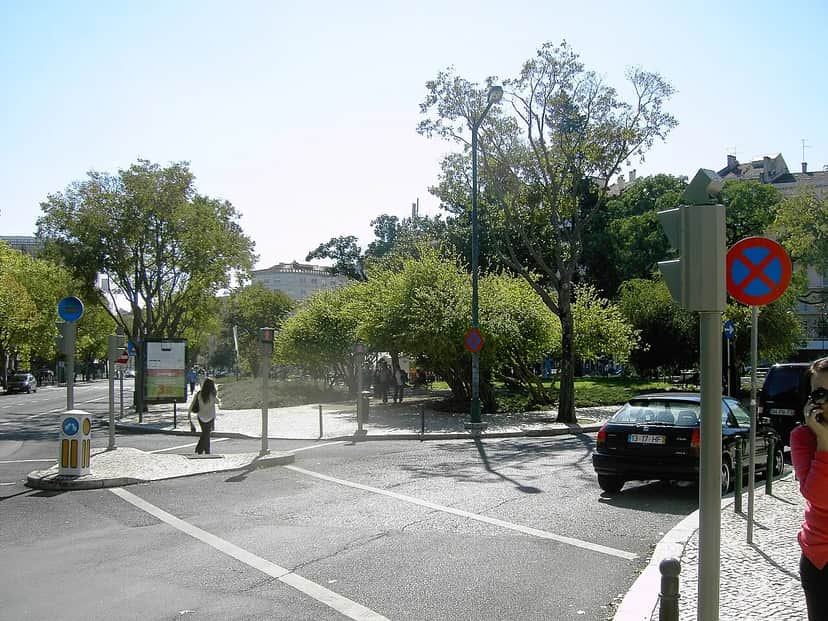 Jardim Henrique Lopes de Mendonça, 里斯本