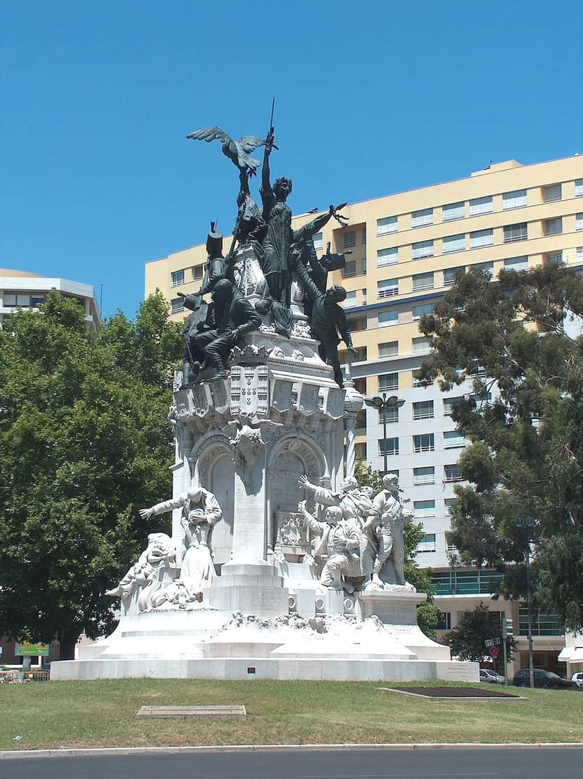 Entrecampos Square, Lissabon