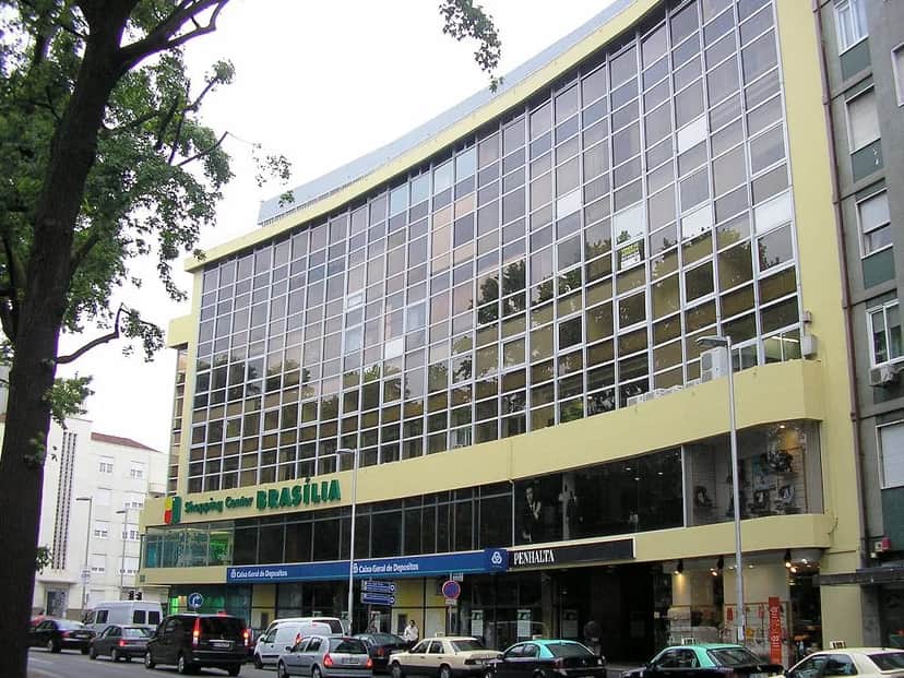 Shopping Center Brasília, Porto
