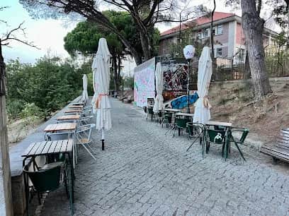 Simo's, Lissabon