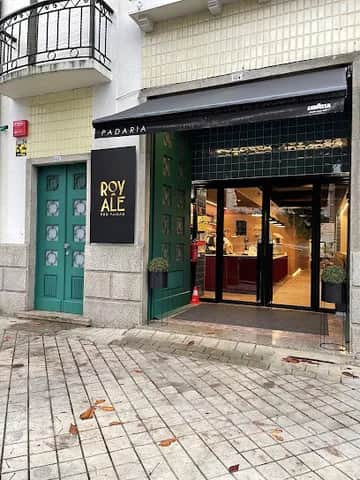 Royale Pão Paixão, Porto
