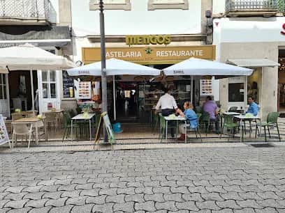 Mengos, Oporto