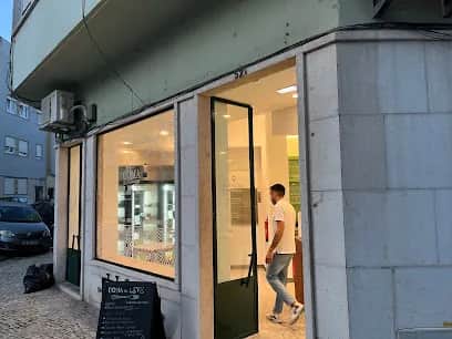 Coma Ou Leve, Lissabon