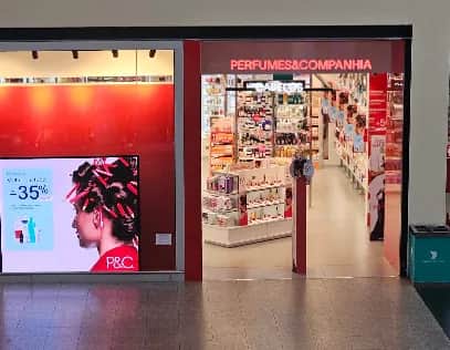 Perfumes & Companhia, Porto