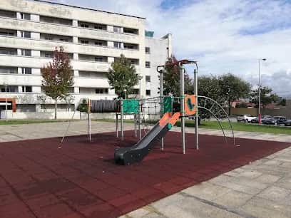 Parque Infantil da Urbanização das Moutas, Porto