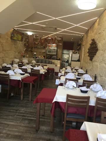 Ópina, Porto