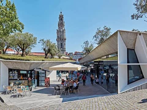 Passeio dos Clérigos, Porto