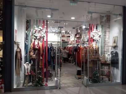 Centro Comercial de Alvalade, Lissabon