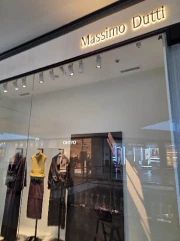 Massimo Dutti, Oporto