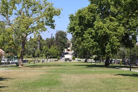 Jardim da Alameda da Encarnação, 里斯本
