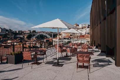 VP, Porto