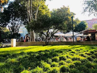 Jardim da Praça Paiva Couceiro, 里斯本