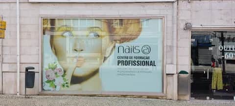 Nails, 里斯本