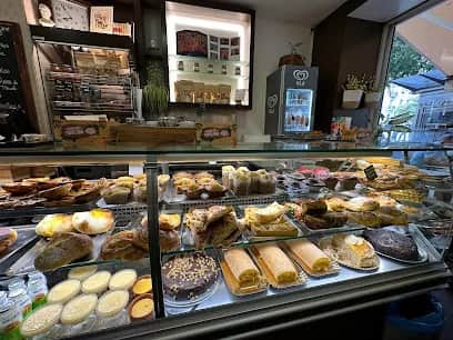 Herculano - Pastelaria e Almoços, 里斯本