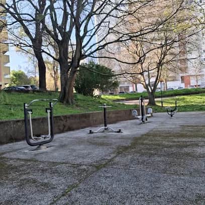 Jardim Maria de Lourdes Sá Teixeira, 里斯本