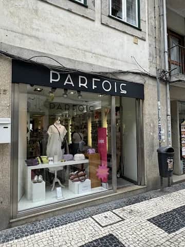 Parfois, Porto