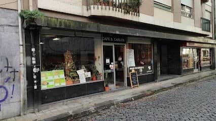 Café São Carlos, Oporto