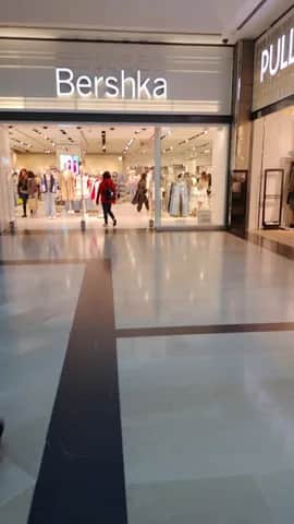 Bershka, Lissabon