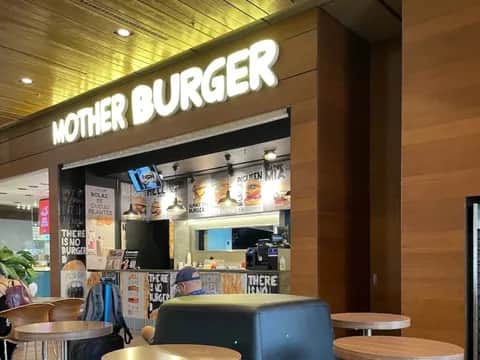 Motherburger, 里斯本