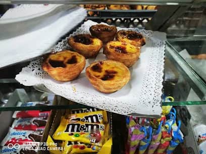 Pastelaria Diabruras Pragal, Lisboa