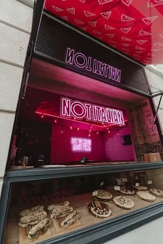 NotItalian, Porto