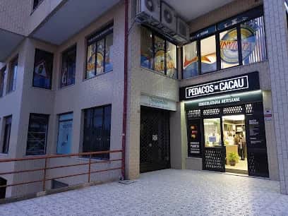 Pedaços de Cacau, Porto