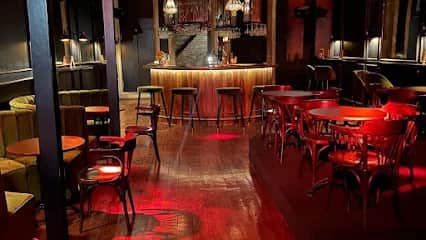 Romanoff, Porto