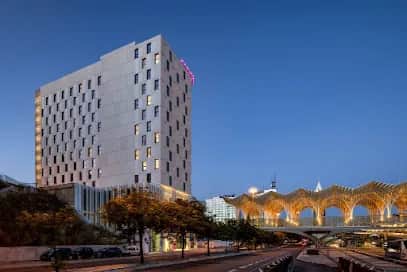 Hotel Moxy Lisboa Oriente, 里斯本
