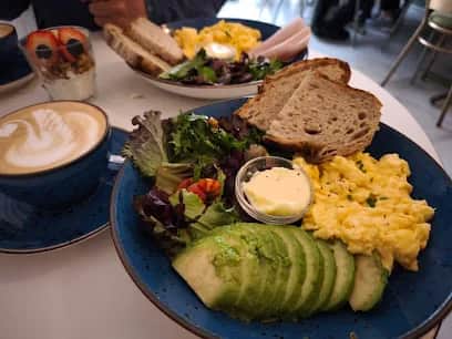 Canvas - Speciality Coffee and Brunch, Oporto