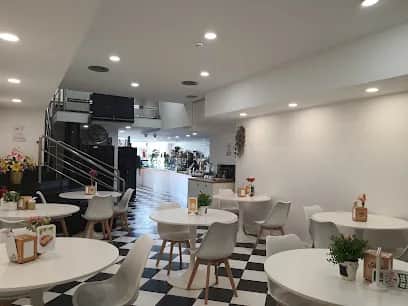 Valeria's, Porto