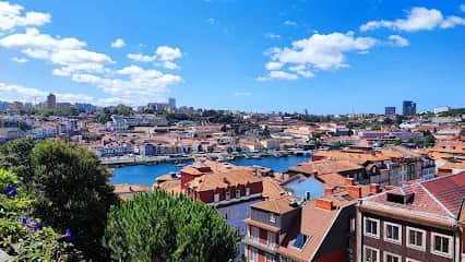 Igreja de São Lourenço, Oporto
