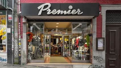 Premier, Porto