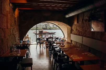 Cais 35, Oporto