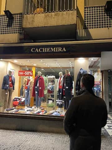 Cachemira, Porto