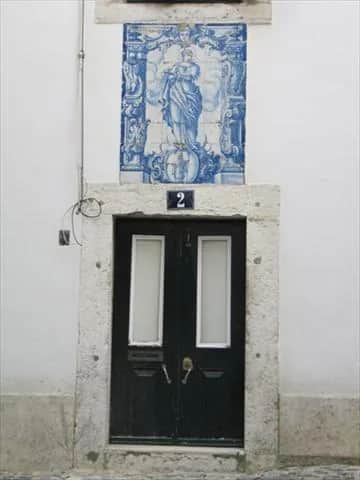 Registo de azulejos com Nossa Senhora da Conceição/São Marçal, Lissabon