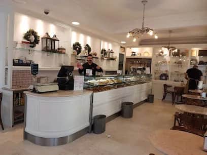 Aloma, Lisbon